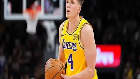 胡明轩焦泊乔入选国家队，大乐透专家质合分析助力男篮连胜